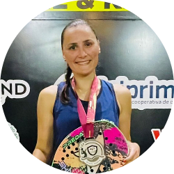 Djesica Andresa Hoelscher